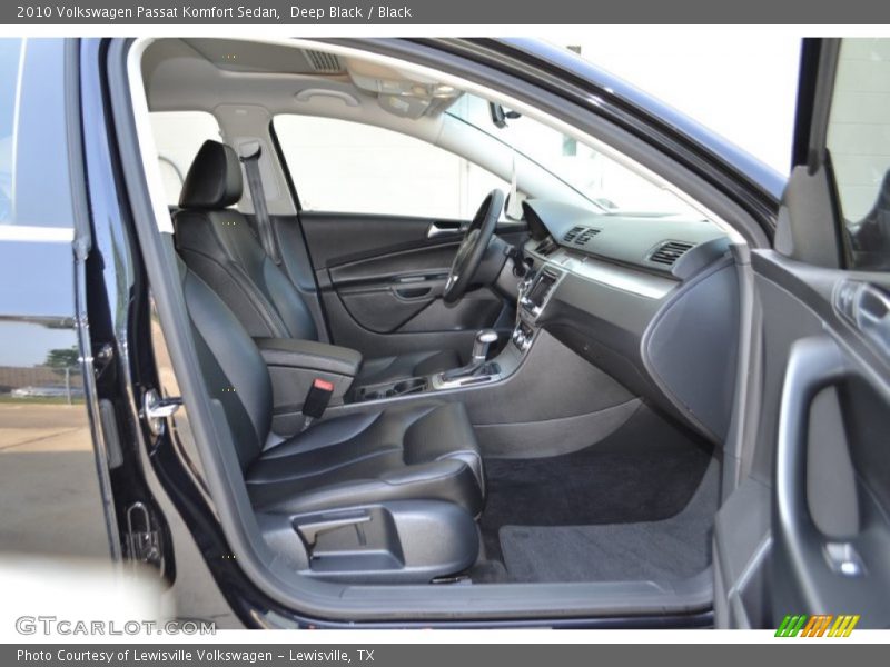 Deep Black / Black 2010 Volkswagen Passat Komfort Sedan