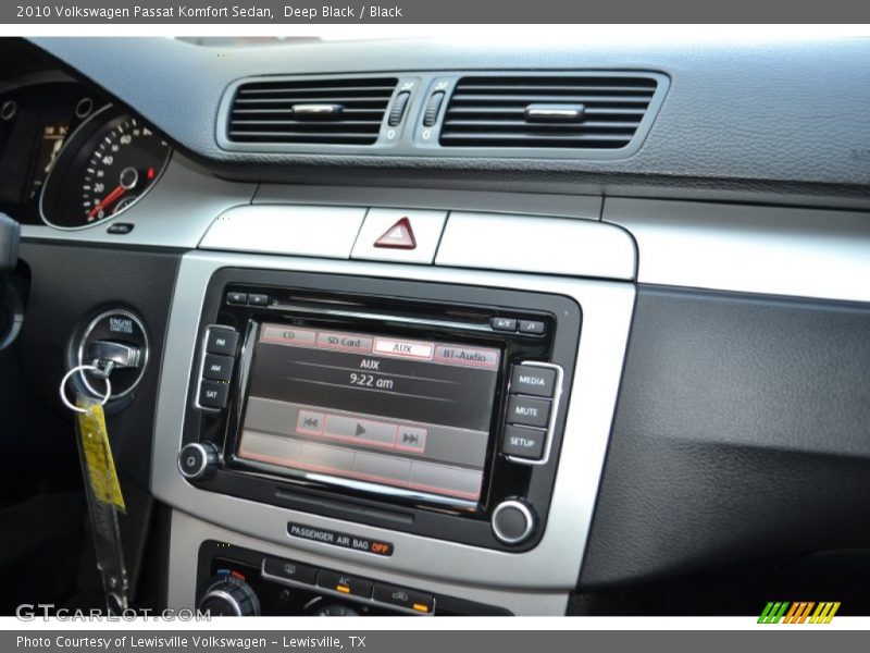Deep Black / Black 2010 Volkswagen Passat Komfort Sedan