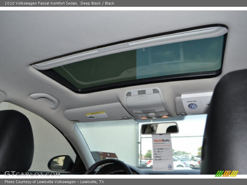 Deep Black / Black 2010 Volkswagen Passat Komfort Sedan