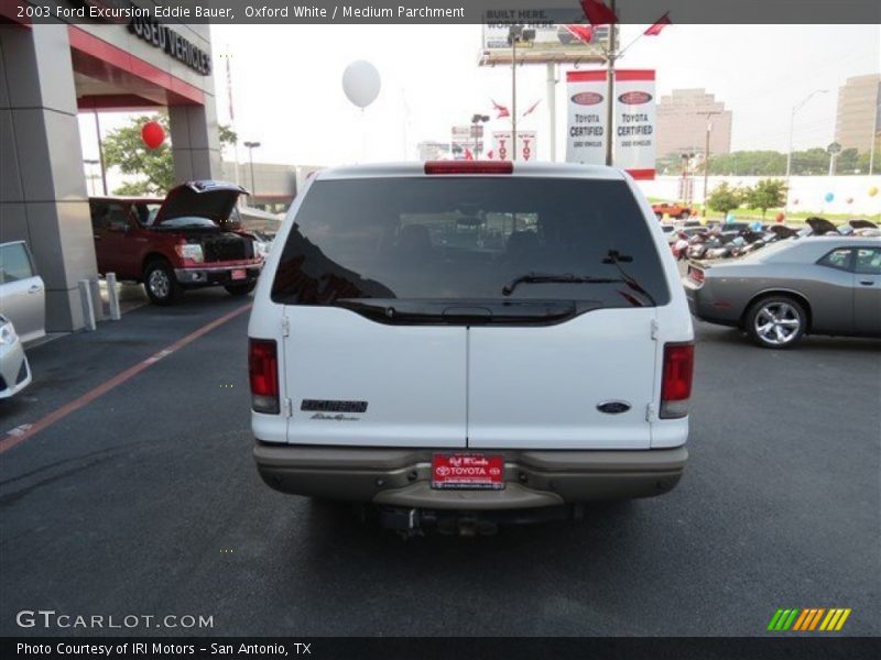Oxford White / Medium Parchment 2003 Ford Excursion Eddie Bauer
