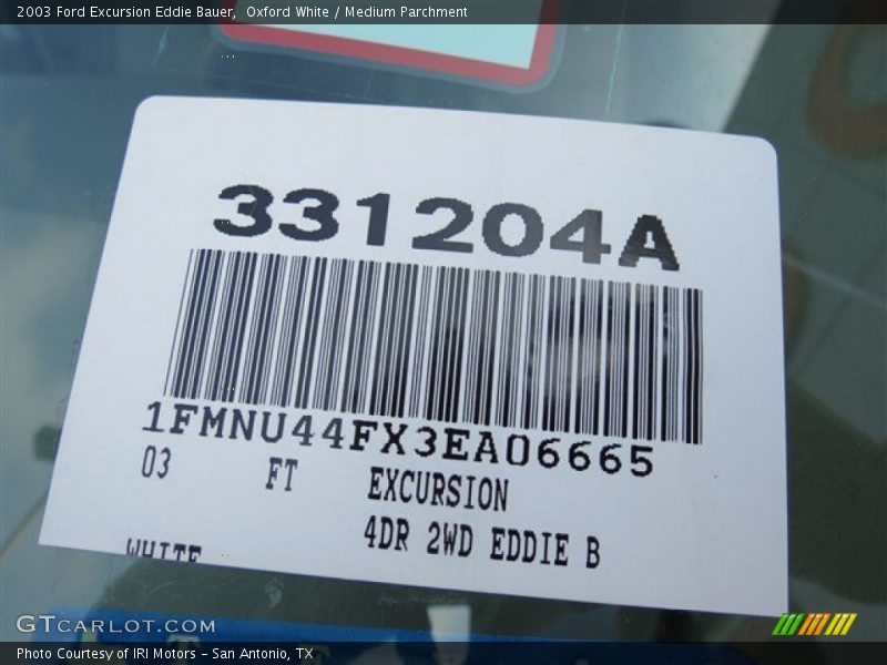 Oxford White / Medium Parchment 2003 Ford Excursion Eddie Bauer