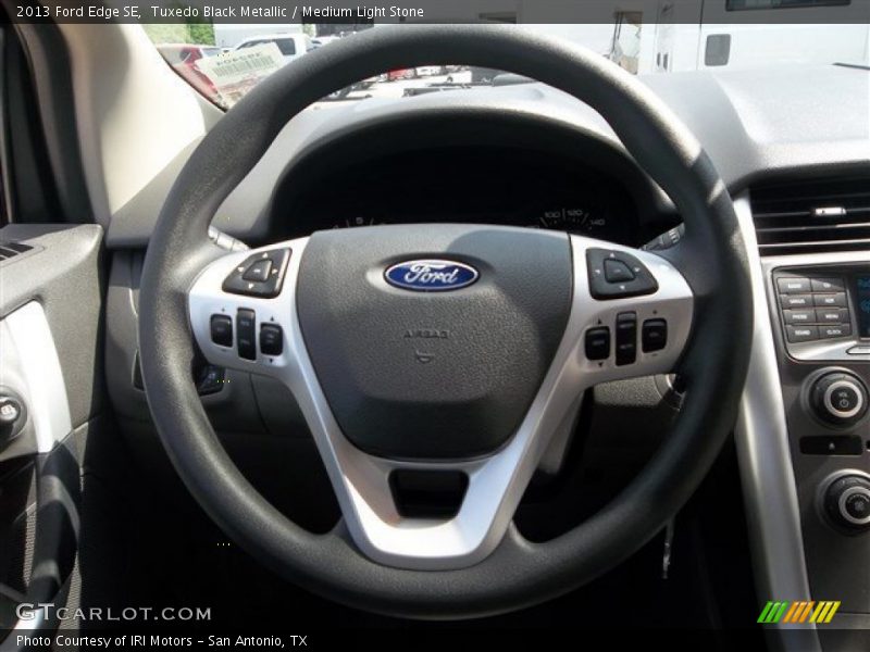 Tuxedo Black Metallic / Medium Light Stone 2013 Ford Edge SE
