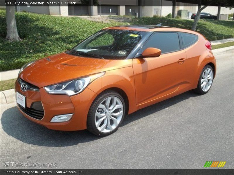 Vitamin C / Black 2013 Hyundai Veloster