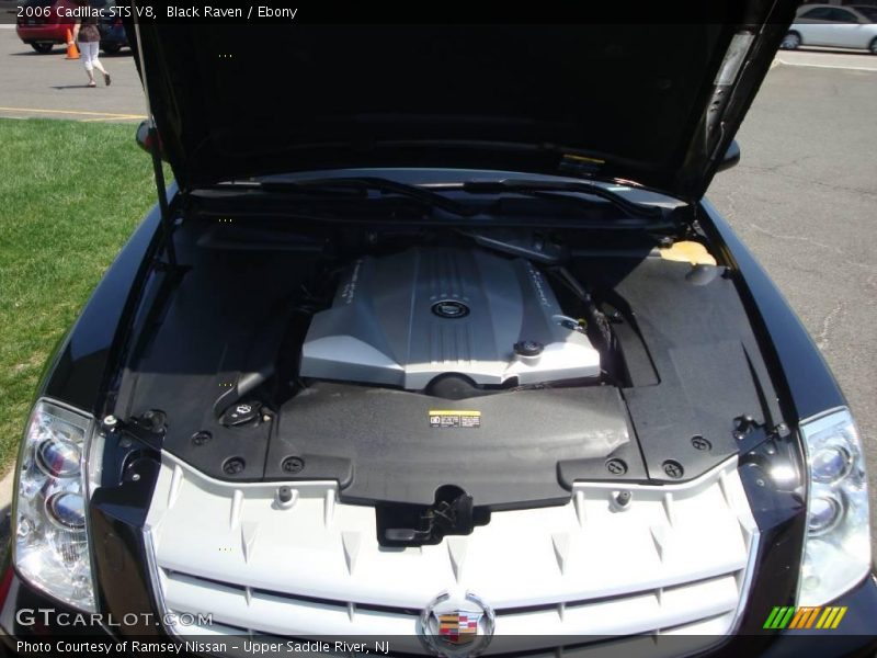Black Raven / Ebony 2006 Cadillac STS V8