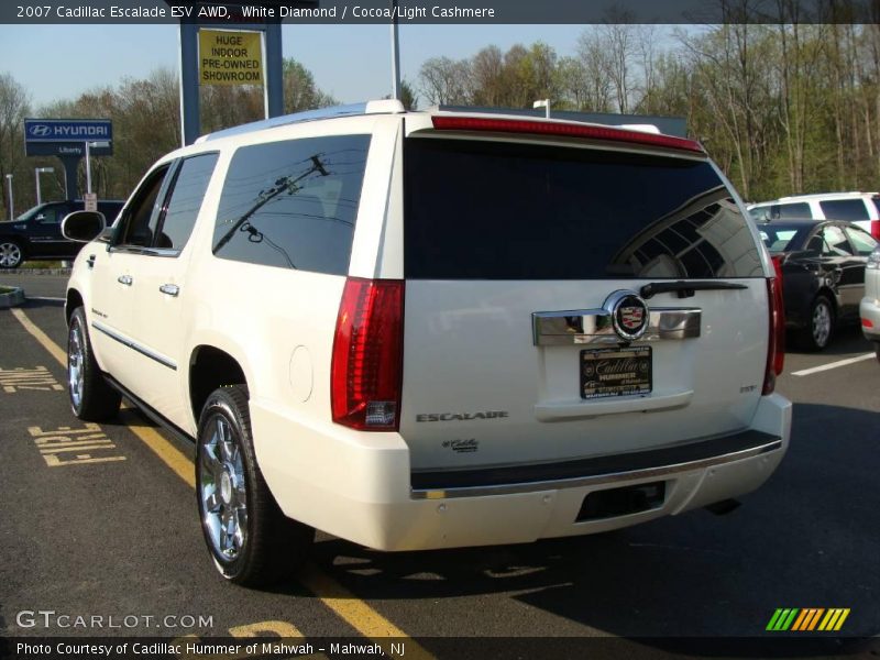 White Diamond / Cocoa/Light Cashmere 2007 Cadillac Escalade ESV AWD