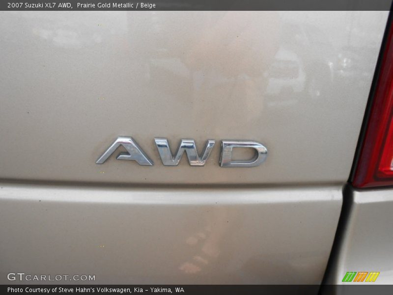  2007 XL7 AWD Logo