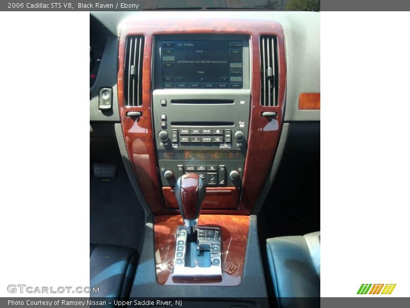Black Raven / Ebony 2006 Cadillac STS V8