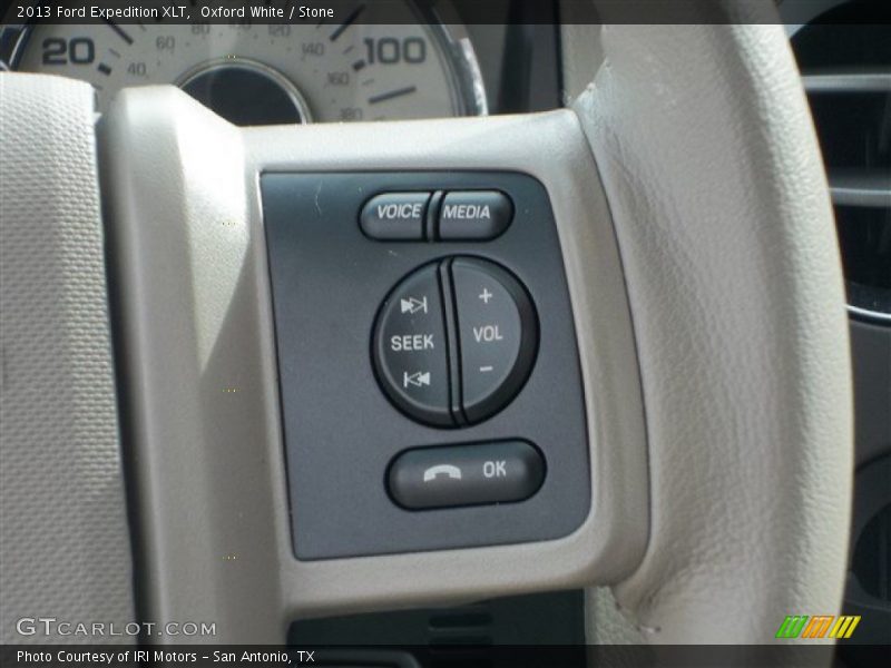 Oxford White / Stone 2013 Ford Expedition XLT
