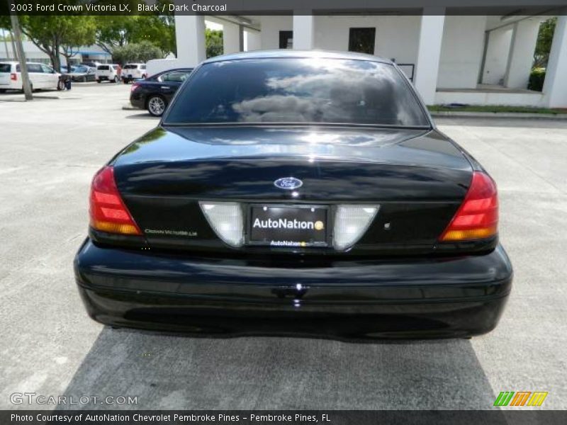 Black / Dark Charcoal 2003 Ford Crown Victoria LX