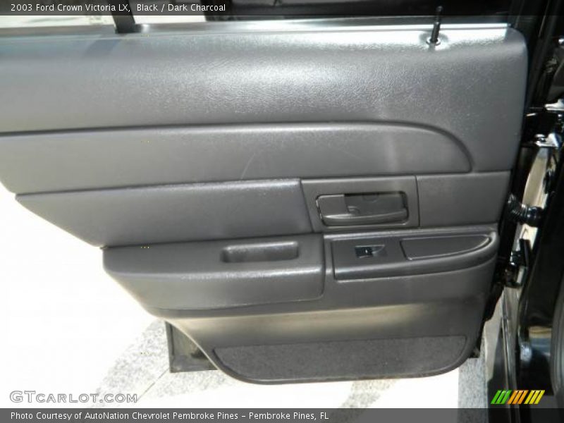 Black / Dark Charcoal 2003 Ford Crown Victoria LX