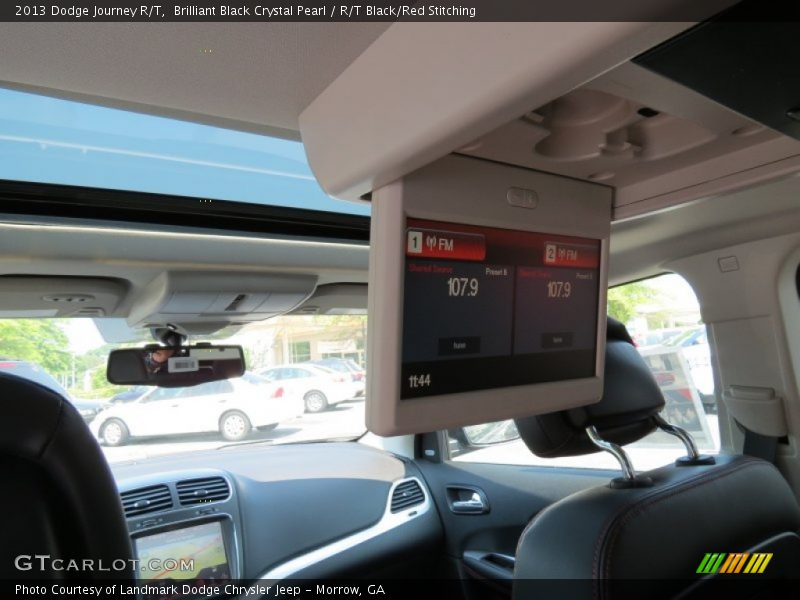 Entertainment System of 2013 Journey R/T