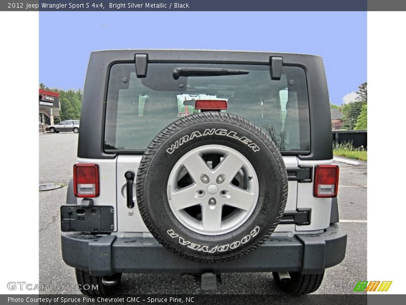 Bright Silver Metallic / Black 2012 Jeep Wrangler Sport S 4x4