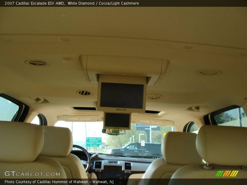 White Diamond / Cocoa/Light Cashmere 2007 Cadillac Escalade ESV AWD