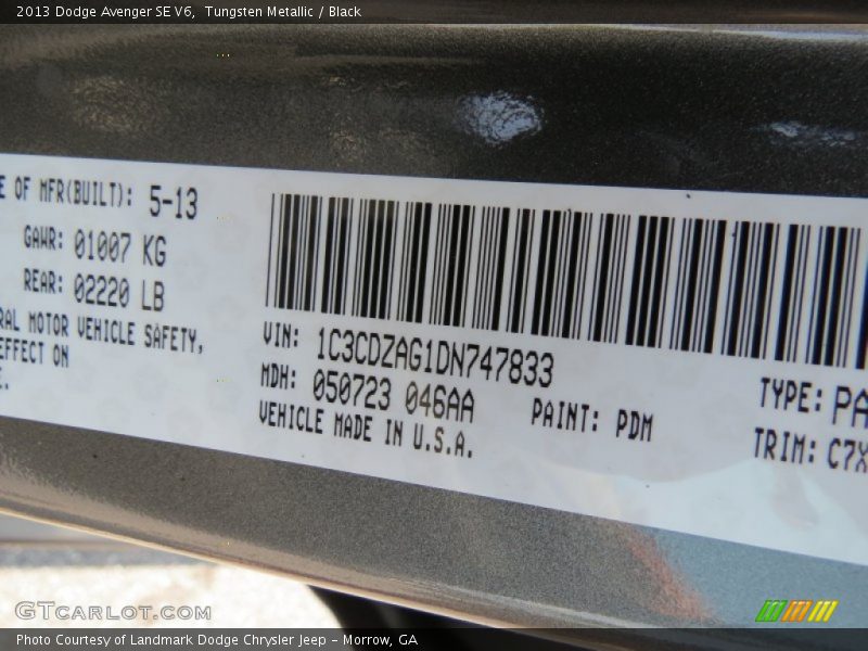 Tungsten Metallic / Black 2013 Dodge Avenger SE V6