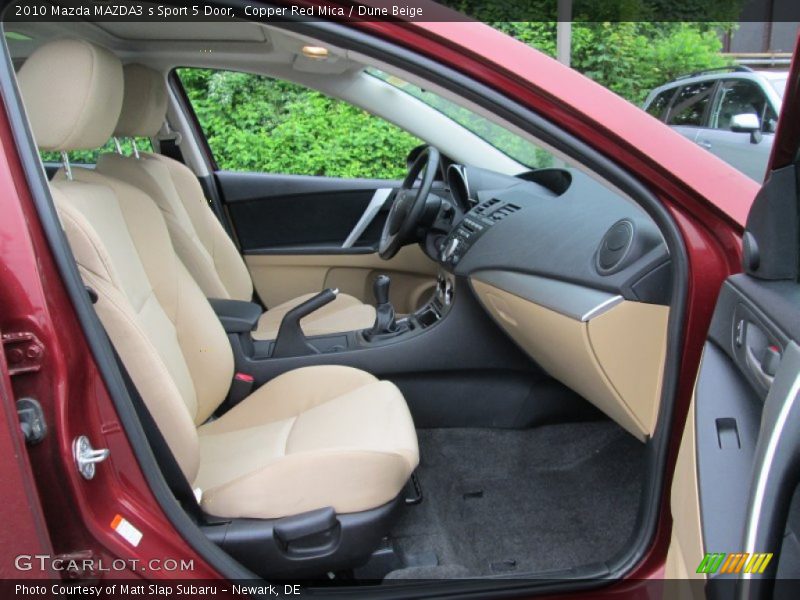 Front Seat of 2010 MAZDA3 s Sport 5 Door