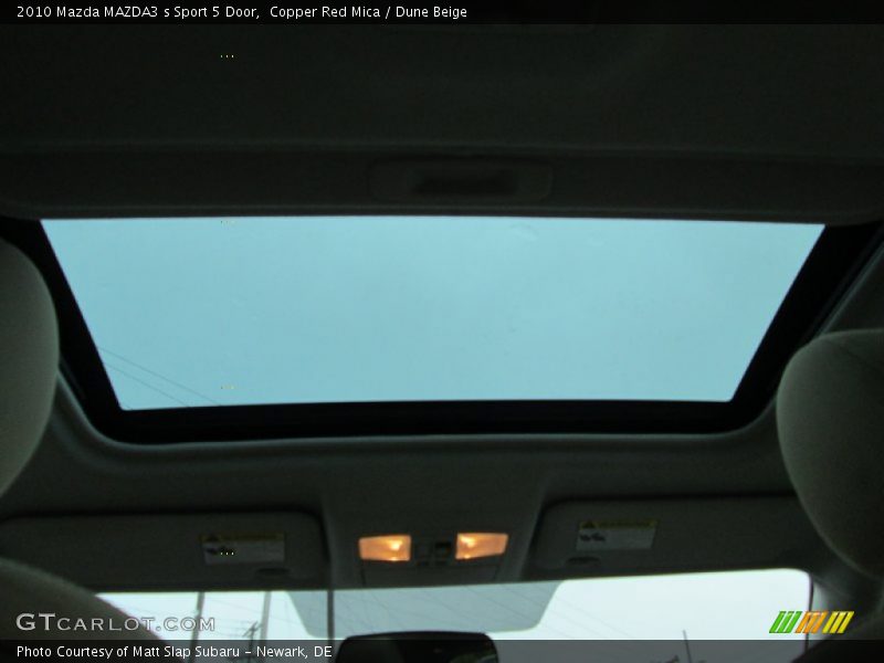 Copper Red Mica / Dune Beige 2010 Mazda MAZDA3 s Sport 5 Door