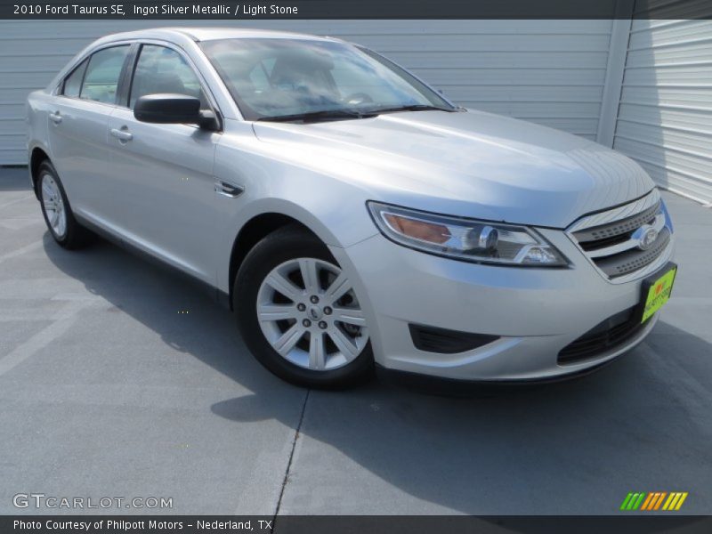 Ingot Silver Metallic / Light Stone 2010 Ford Taurus SE