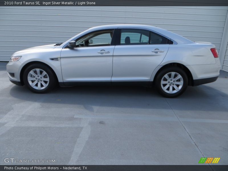 Ingot Silver Metallic / Light Stone 2010 Ford Taurus SE