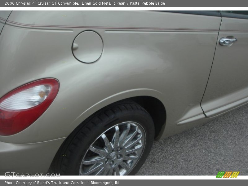 Linen Gold Metallic Pearl / Pastel Pebble Beige 2006 Chrysler PT Cruiser GT Convertible