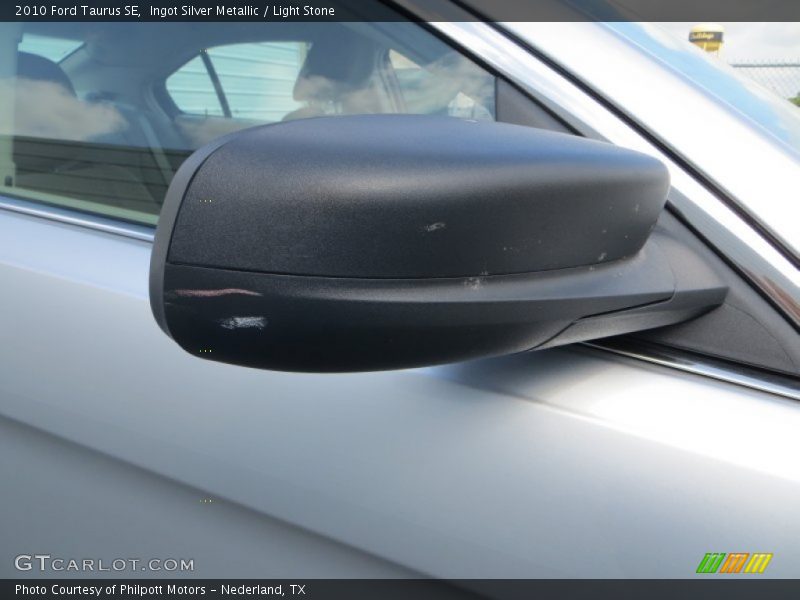 Ingot Silver Metallic / Light Stone 2010 Ford Taurus SE