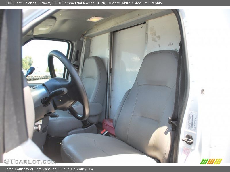 Oxford White / Medium Graphite 2002 Ford E Series Cutaway E350 Commercial Moving Truck