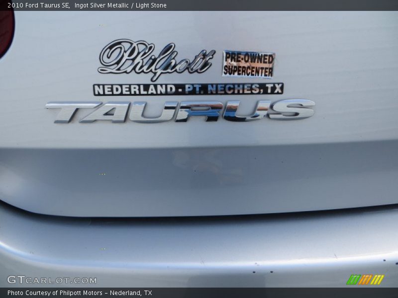 Ingot Silver Metallic / Light Stone 2010 Ford Taurus SE