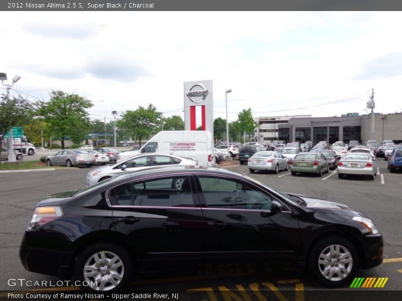 Super Black / Charcoal 2012 Nissan Altima 2.5 S
