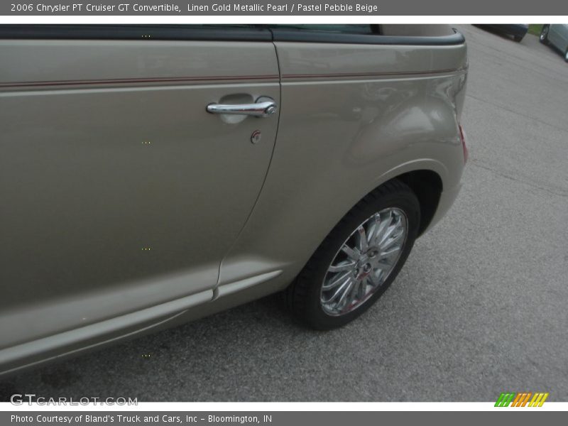 Linen Gold Metallic Pearl / Pastel Pebble Beige 2006 Chrysler PT Cruiser GT Convertible