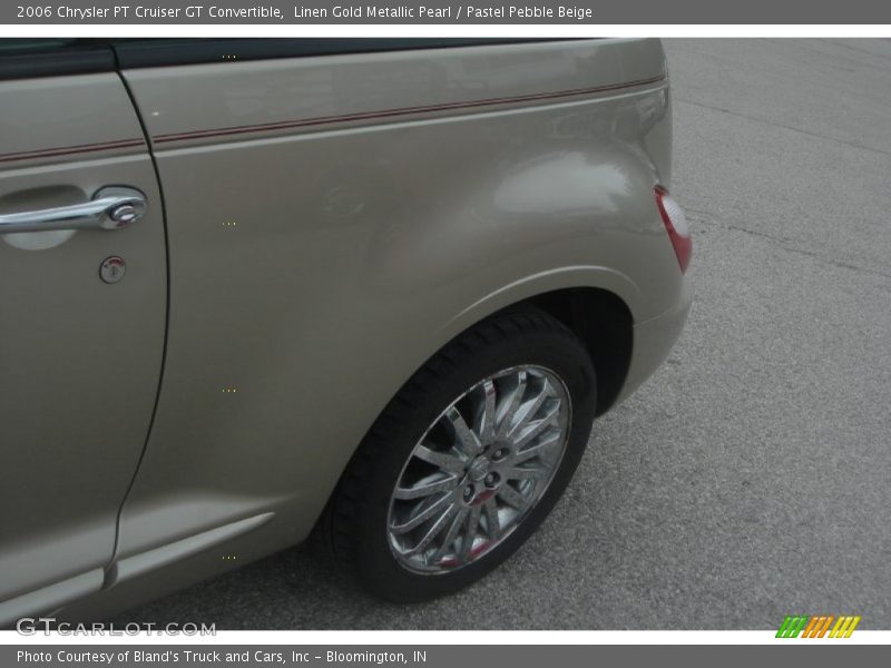 Linen Gold Metallic Pearl / Pastel Pebble Beige 2006 Chrysler PT Cruiser GT Convertible