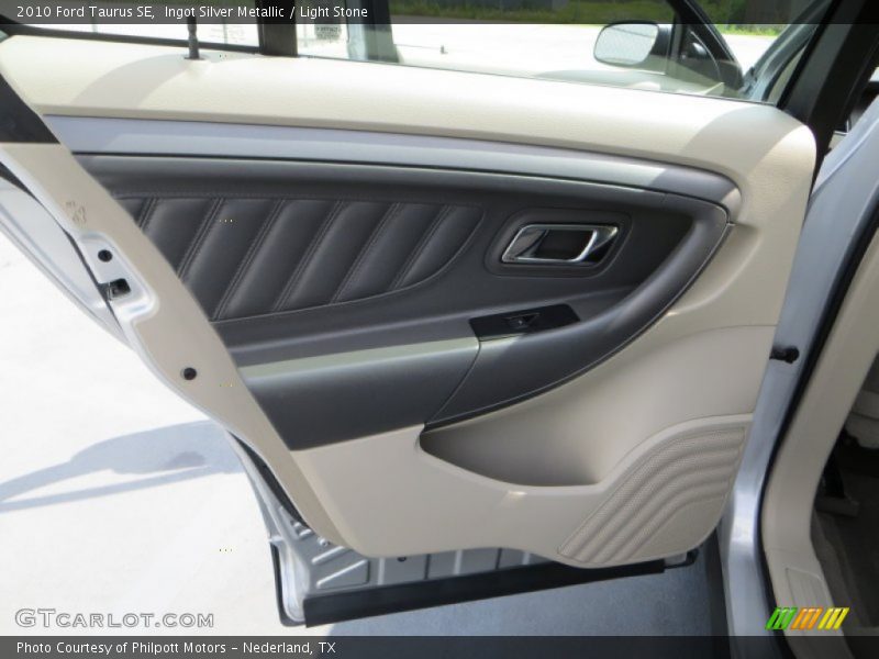 Ingot Silver Metallic / Light Stone 2010 Ford Taurus SE