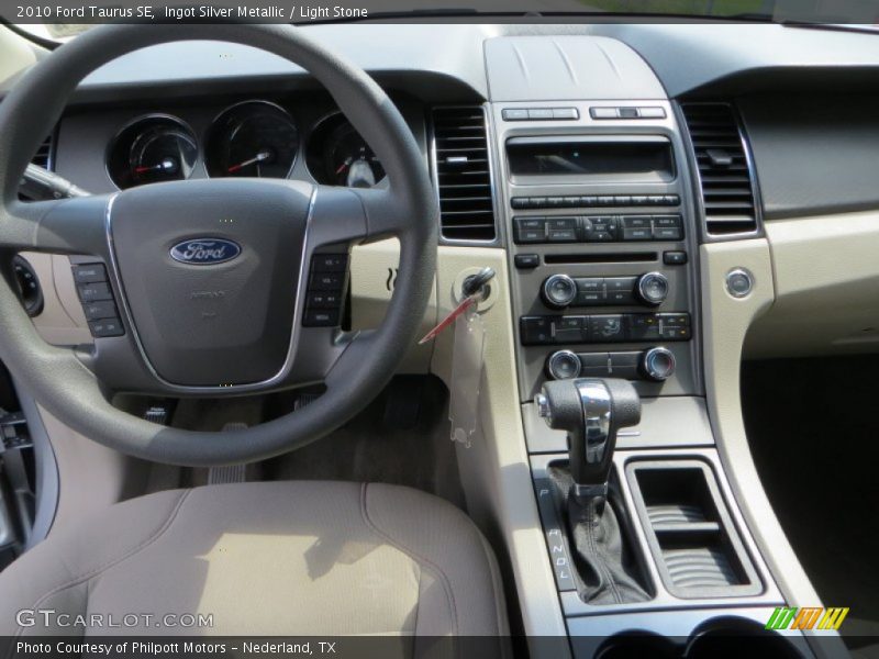 Dashboard of 2010 Taurus SE