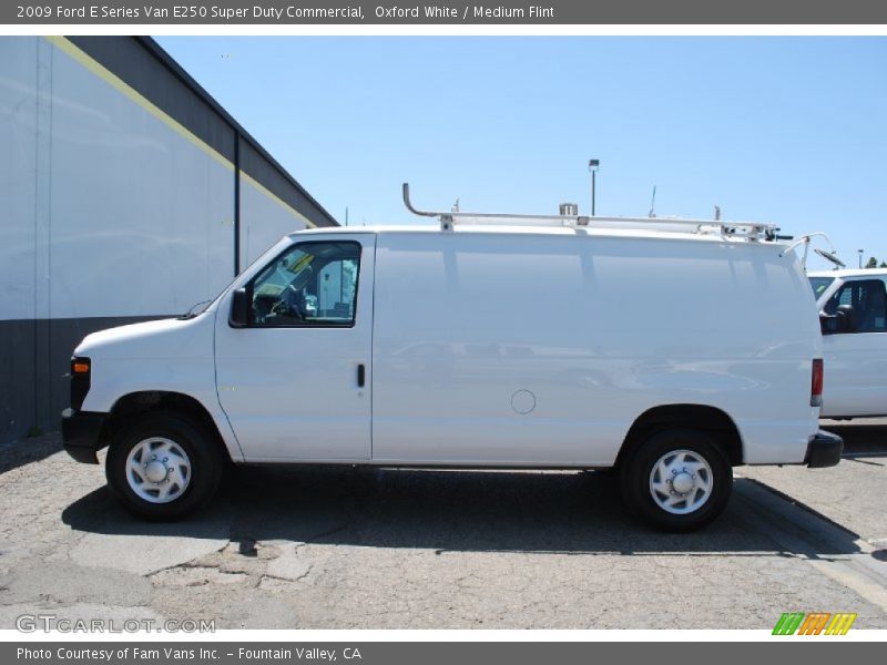 Oxford White / Medium Flint 2009 Ford E Series Van E250 Super Duty Commercial