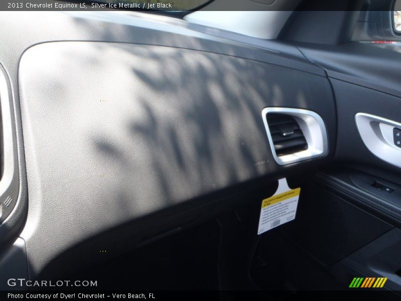 Silver Ice Metallic / Jet Black 2013 Chevrolet Equinox LS