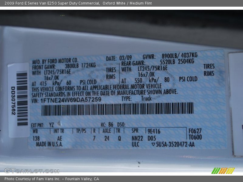 Oxford White / Medium Flint 2009 Ford E Series Van E250 Super Duty Commercial