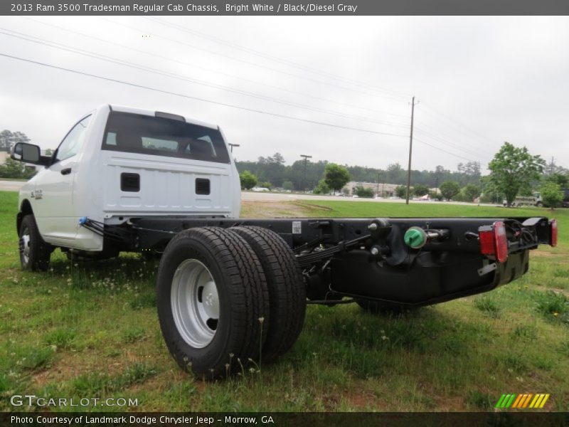 Bright White / Black/Diesel Gray 2013 Ram 3500 Tradesman Regular Cab Chassis