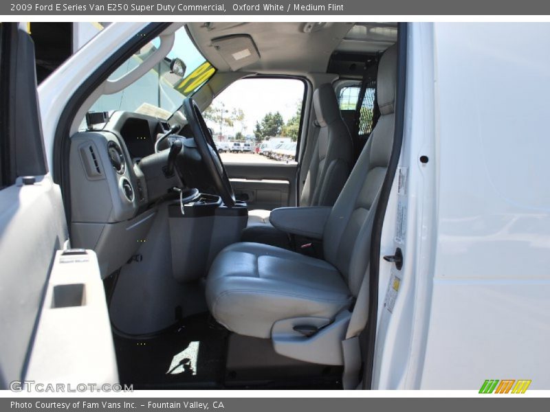 Oxford White / Medium Flint 2009 Ford E Series Van E250 Super Duty Commercial