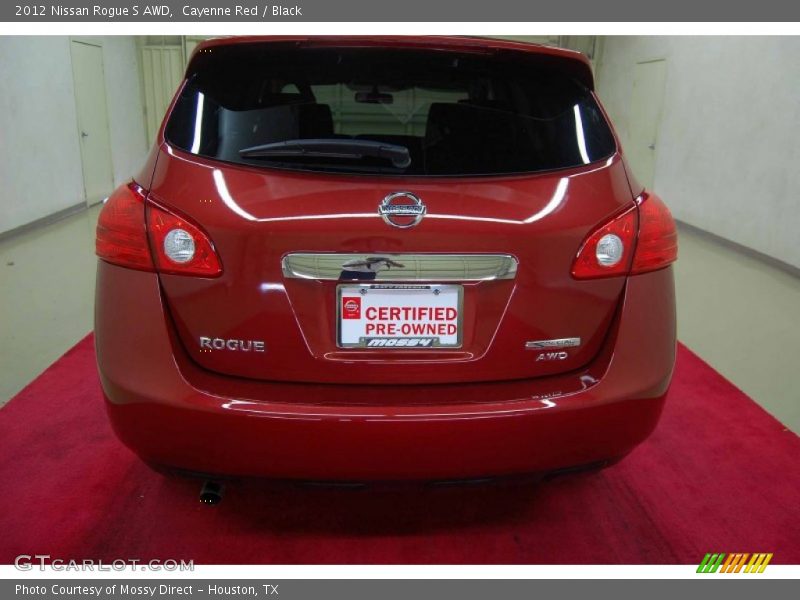 Cayenne Red / Black 2012 Nissan Rogue S AWD