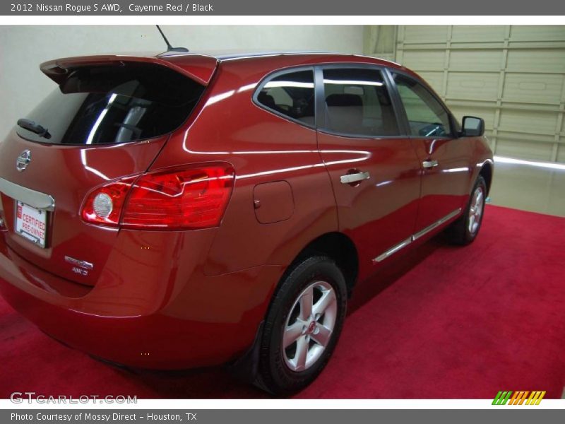 Cayenne Red / Black 2012 Nissan Rogue S AWD