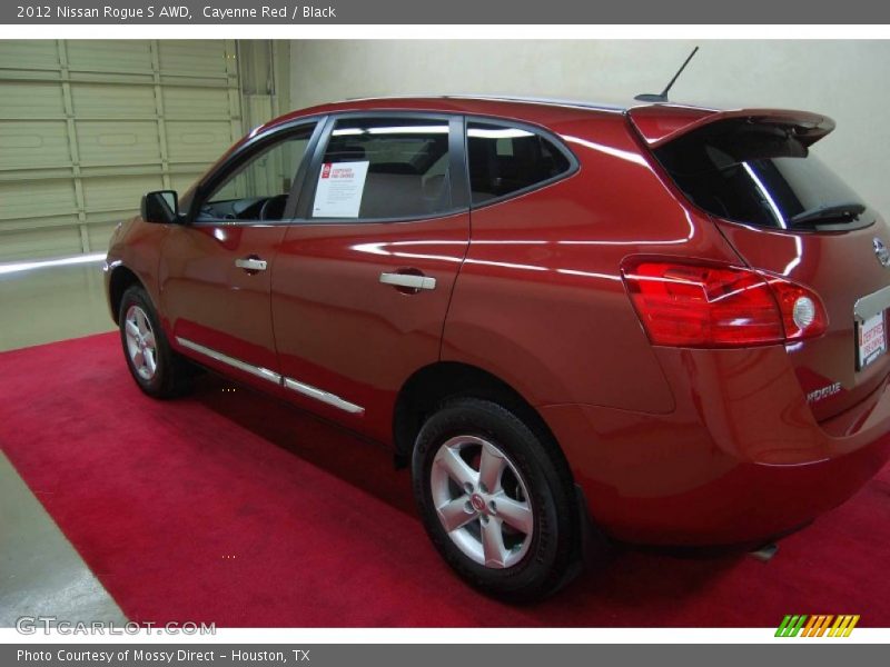 Cayenne Red / Black 2012 Nissan Rogue S AWD
