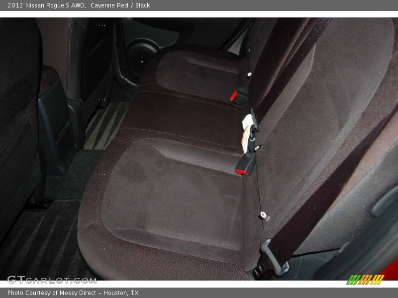 Cayenne Red / Black 2012 Nissan Rogue S AWD