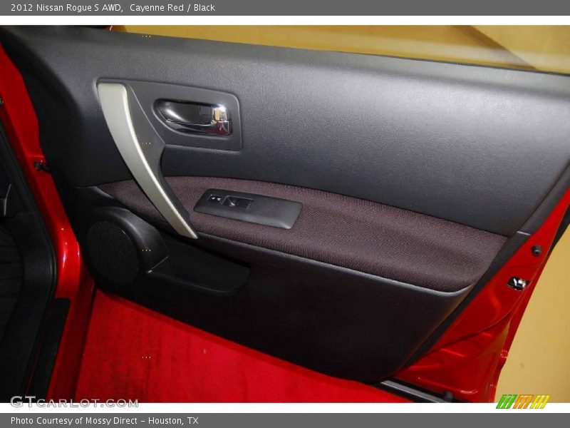 Cayenne Red / Black 2012 Nissan Rogue S AWD