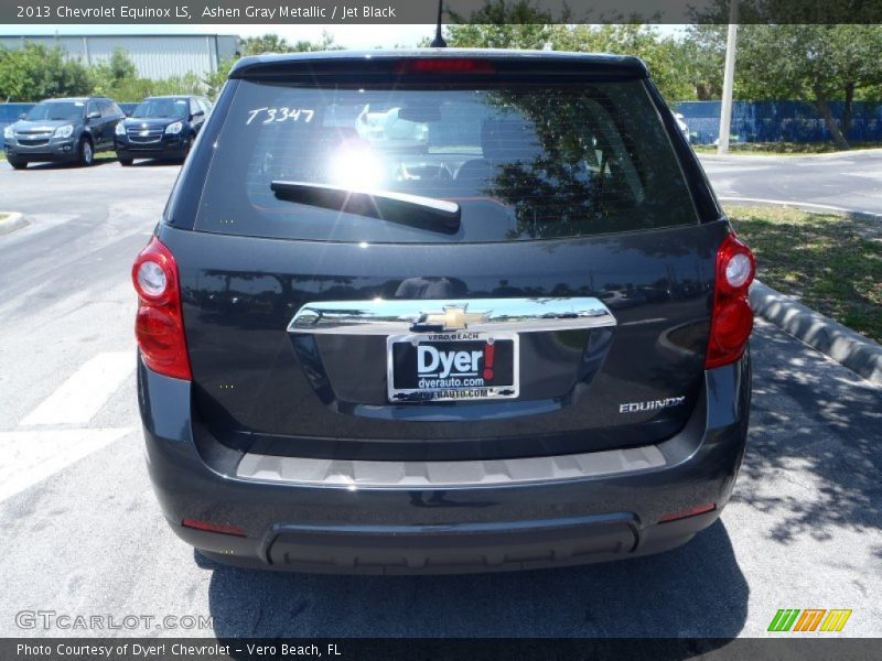Ashen Gray Metallic / Jet Black 2013 Chevrolet Equinox LS