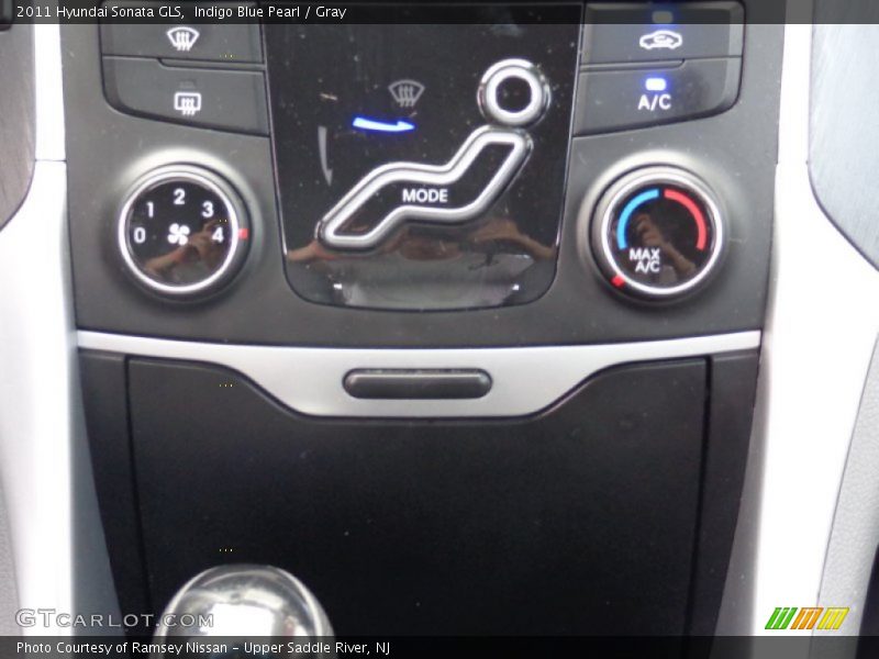 Indigo Blue Pearl / Gray 2011 Hyundai Sonata GLS