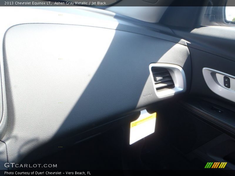 Ashen Gray Metallic / Jet Black 2013 Chevrolet Equinox LT