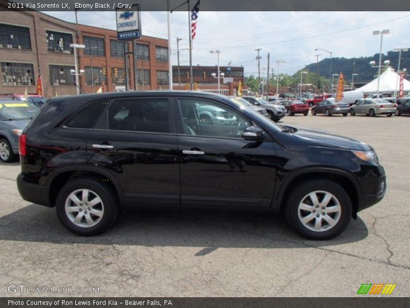 Ebony Black / Gray 2011 Kia Sorento LX