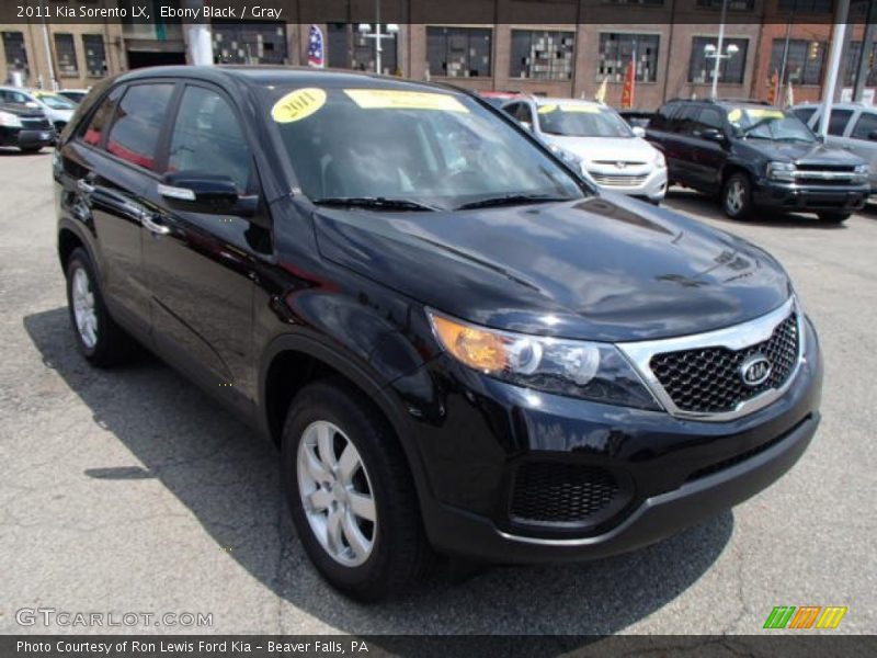 Ebony Black / Gray 2011 Kia Sorento LX