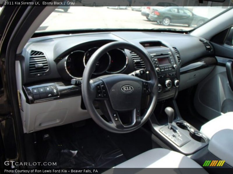 Ebony Black / Gray 2011 Kia Sorento LX