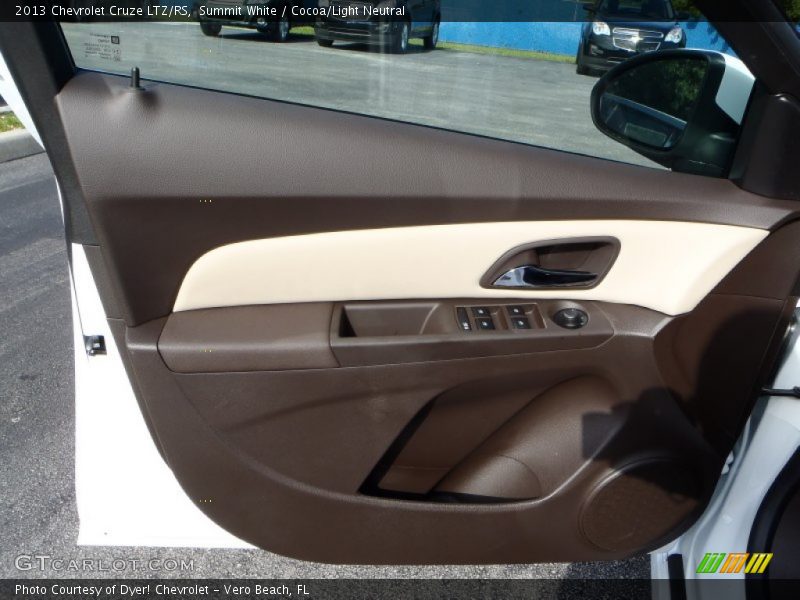 Summit White / Cocoa/Light Neutral 2013 Chevrolet Cruze LTZ/RS