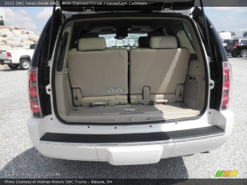 White Diamond Tricoat / Cocoa/Light Cashmere 2013 GMC Yukon Denali AWD