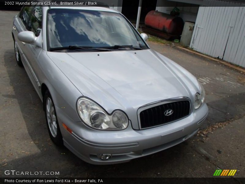 Brilliant Silver / Black 2002 Hyundai Sonata GLS V6